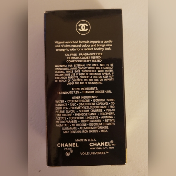CHANEL Ultra Sheer Makeup - Picture 3 of 4